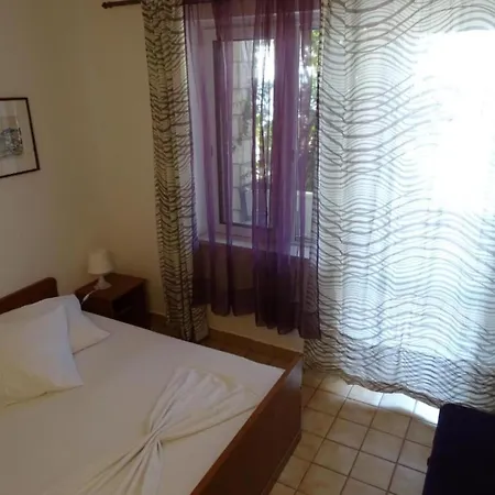 Azure - One Bedroom Διαμέρισμα *